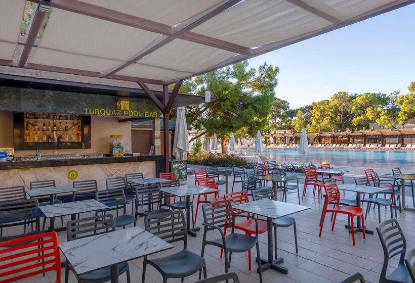 Отель Fashiontv Luxe Resort