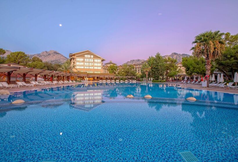 Отель Fashiontv Luxe Resort