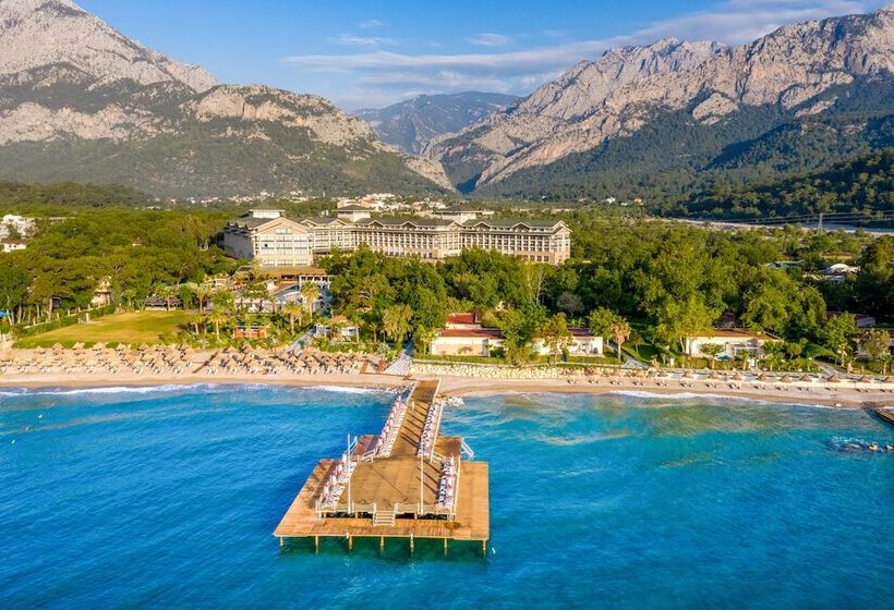 Отель Fashiontv Luxe Resort