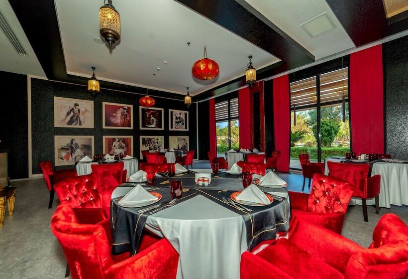 Отель Fashiontv Luxe Resort