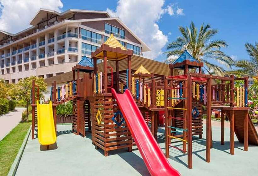 Отель Fashiontv Luxe Resort