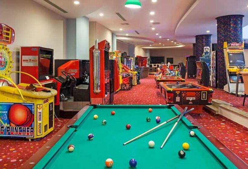 Отель Fashiontv Luxe Resort