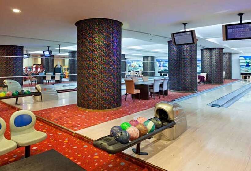 Отель Fashiontv Luxe Resort