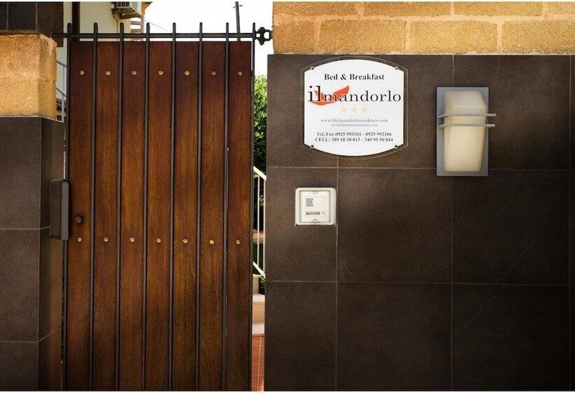 هتل B&b Il Mandorlo