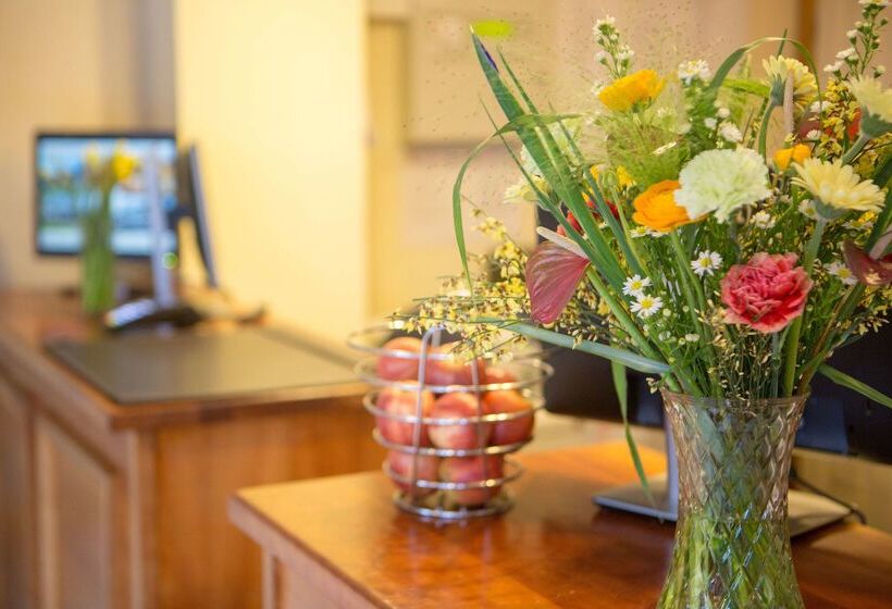 فندق Best Western Gables