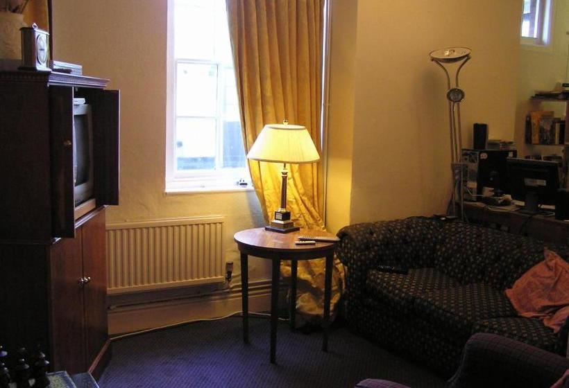 فندق The Cadogan