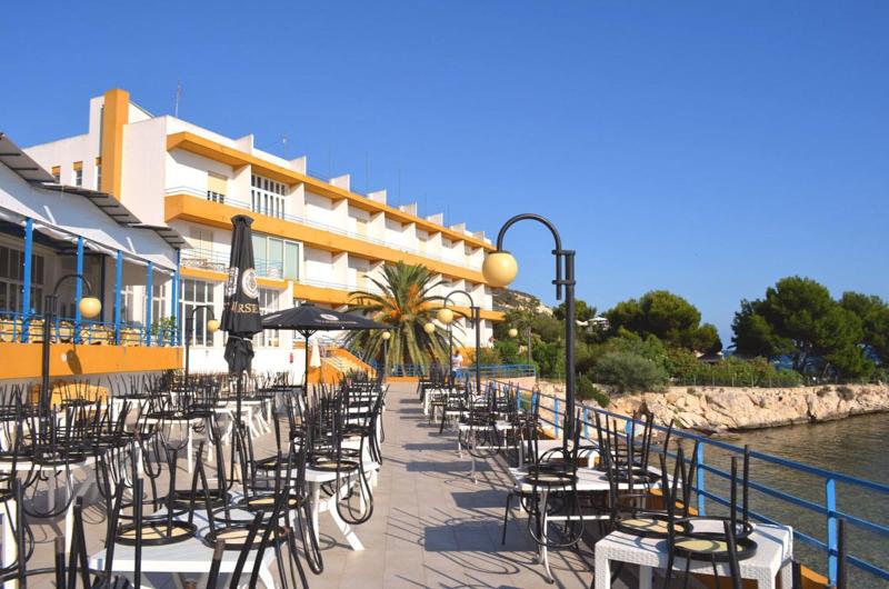 Отель Calamosca