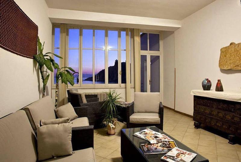 Отель Calamosca