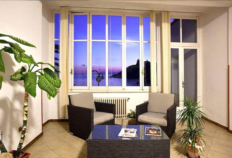 Отель Calamosca