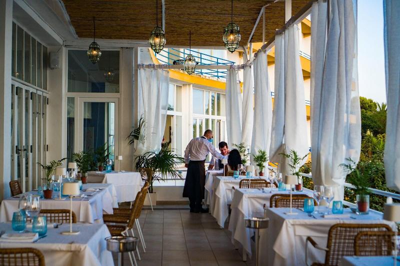 Отель Calamosca