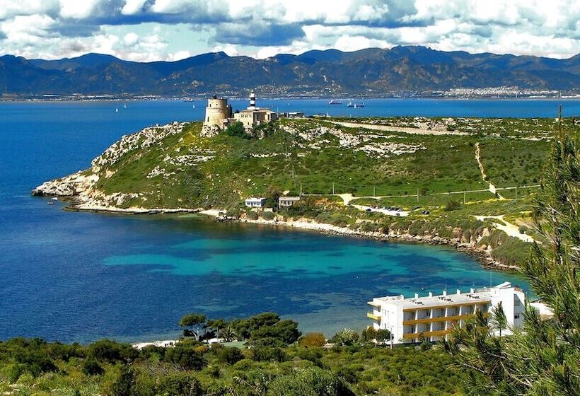 Отель Calamosca