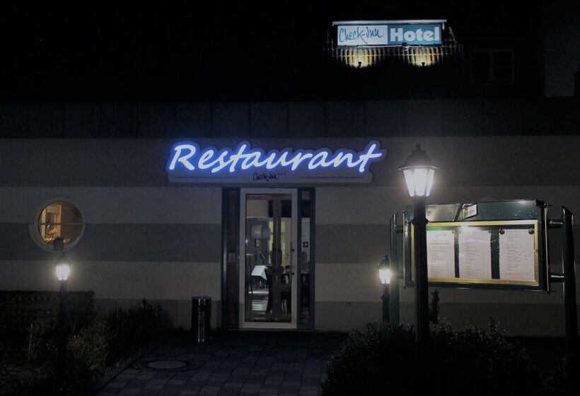 Check Inn Hotel Merseburg