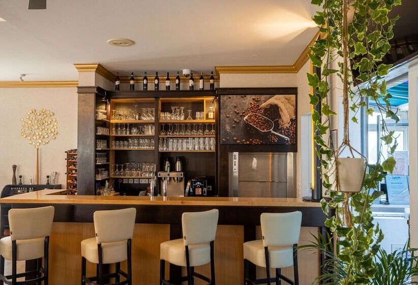 Check Inn Hotel Merseburg