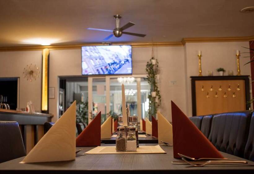 Check Inn Hotel Merseburg