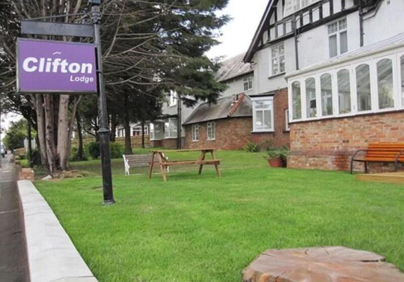 Отель Clifton Lodge