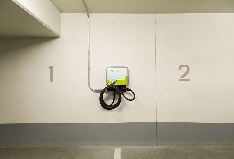 Coast Coal Harbour Vancouver Hotel By Apa