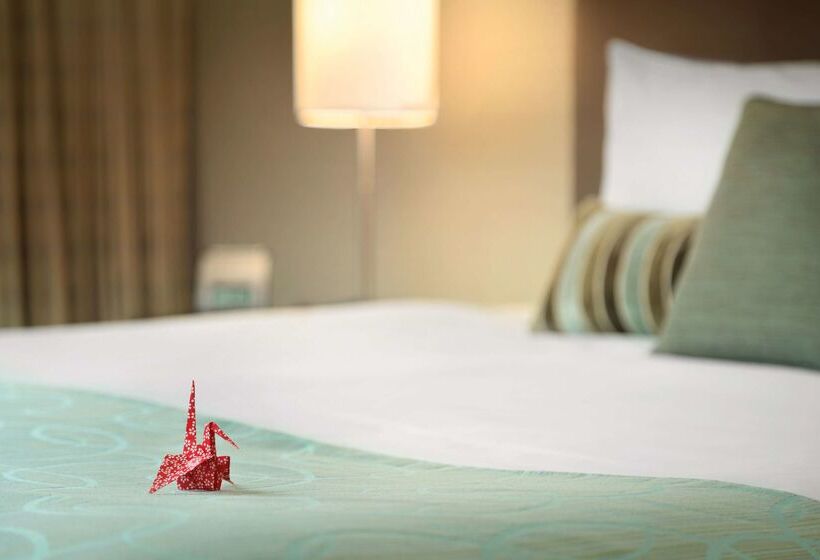 Coast Coal Harbour Vancouver Hotel By Apa