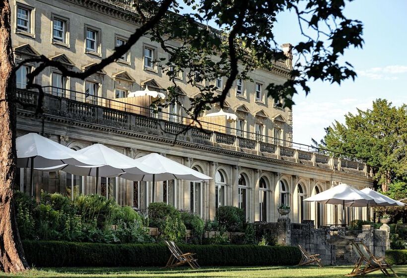 Отель Cowley Manor Experimental