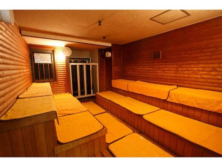 Капсульный Oтель Shinjuku Kuyakushomae Capsule