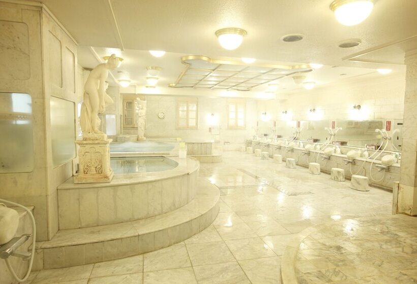 Капсульный Oтель Shinjuku Kuyakushomae Capsule