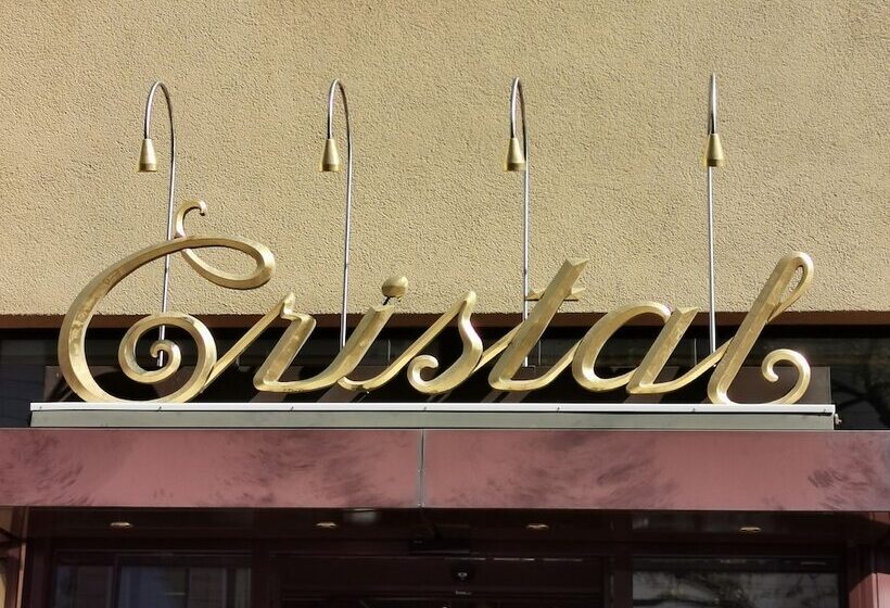 酒店 Cristal