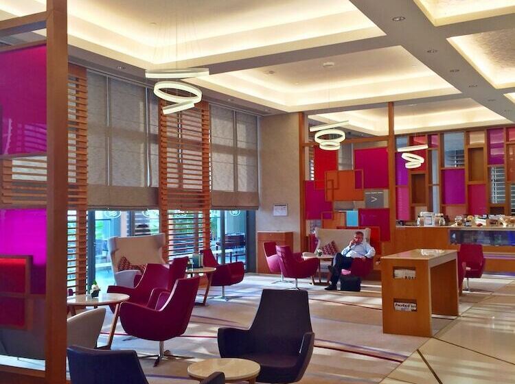 هتل Crowne Plaza Yas Island, An Ihg