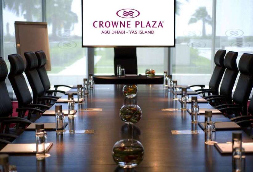 هتل Crowne Plaza Yas Island, An Ihg
