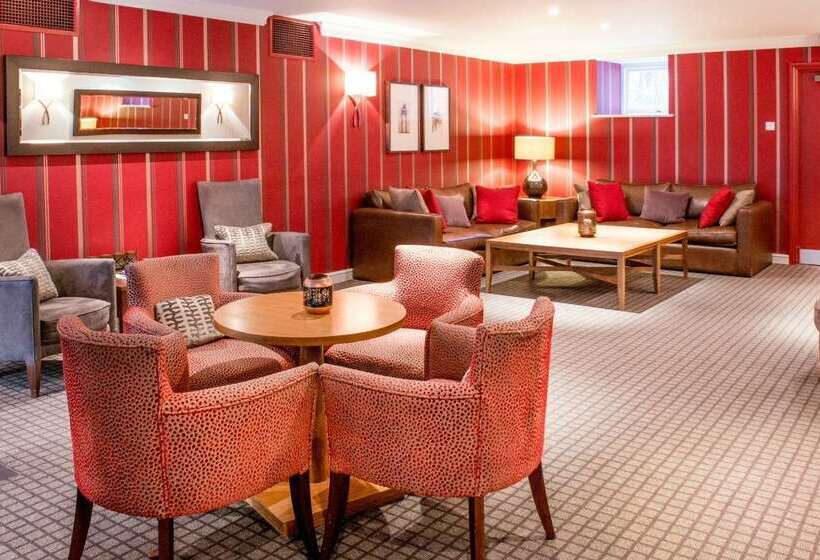 فندق De Vere Horsley Estate