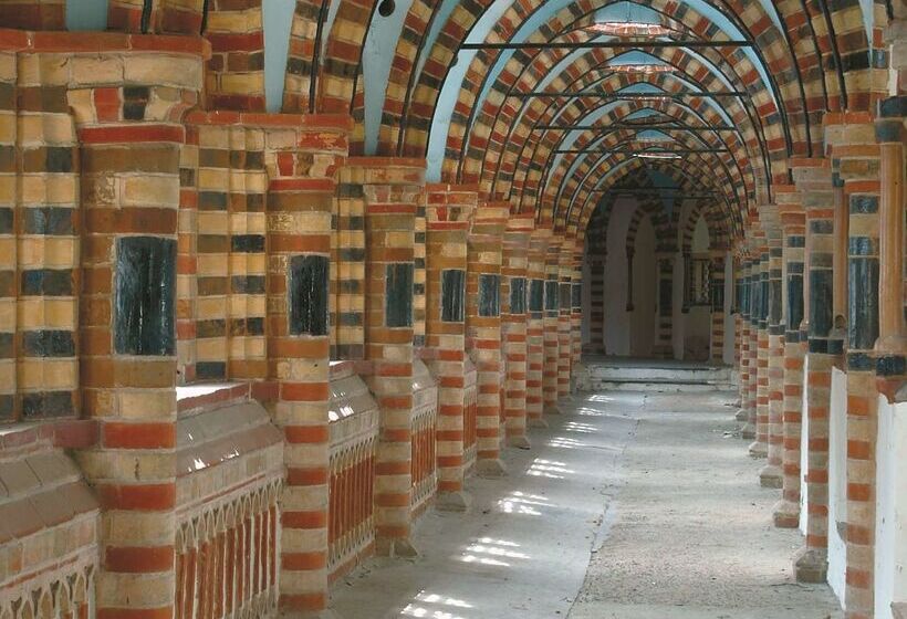 فندق De Vere Horsley Estate