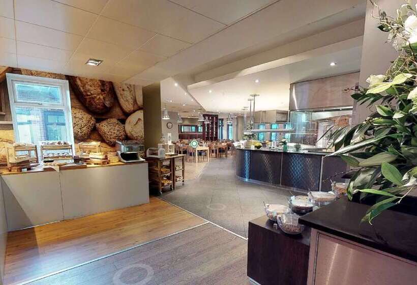 فندق De Vere Horsley Estate