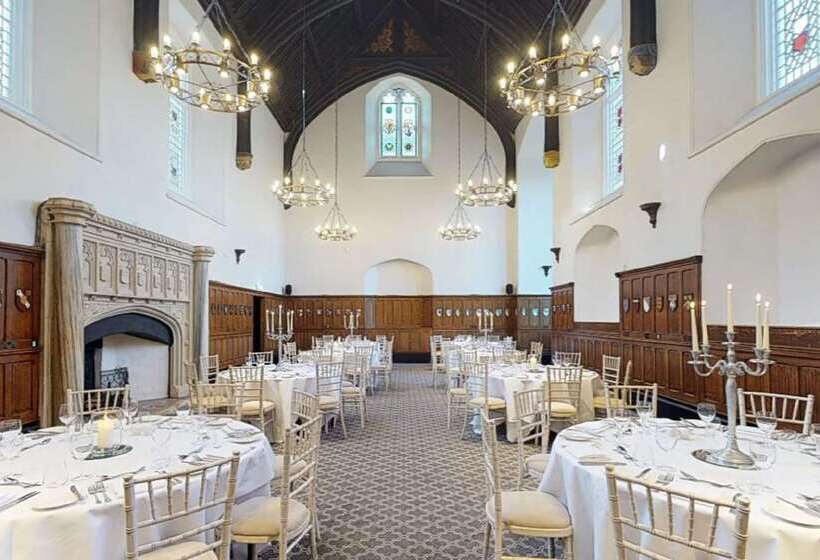 فندق De Vere Horsley Estate