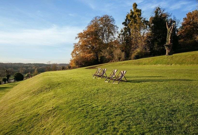 Отель De Vere Latimer Estate