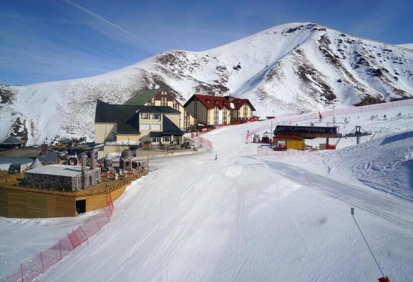 فندق Dedeman Palandoken Resort