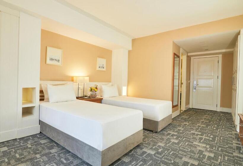 فندق Dedeman Palandoken Ski Lodge