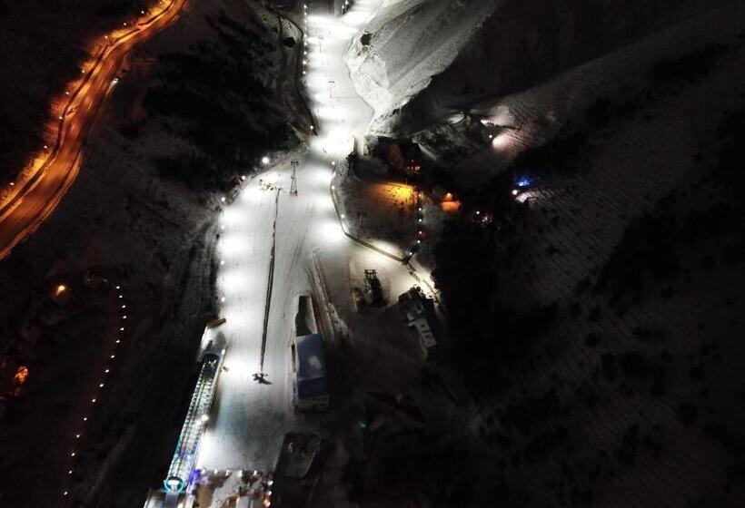 فندق Dedeman Palandoken Ski Lodge