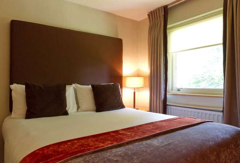 בית מלון כפרי Denham Grove