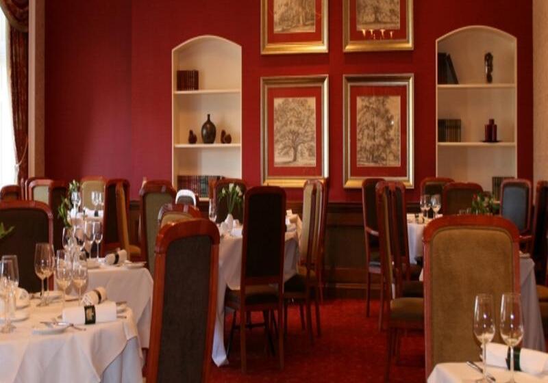 酒店 Dumbleton Hall