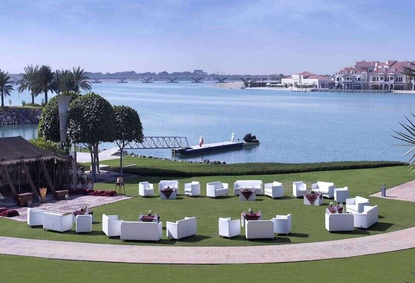 Отель Fairmont Bab Al Bahr