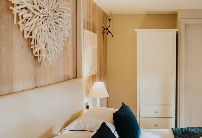 酒店 Furzeleigh Mill Inn