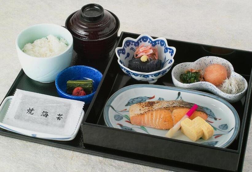 Отель Grand Arc Hanzomon