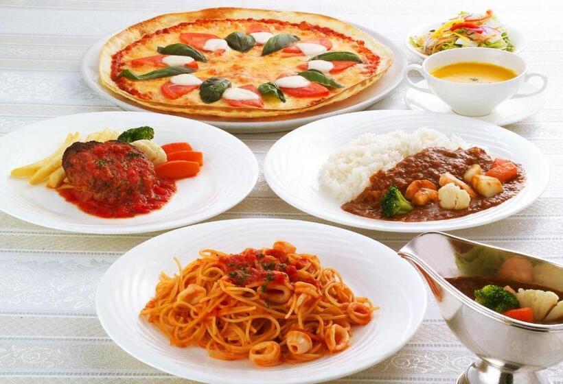 Отель Grand Arc Hanzomon