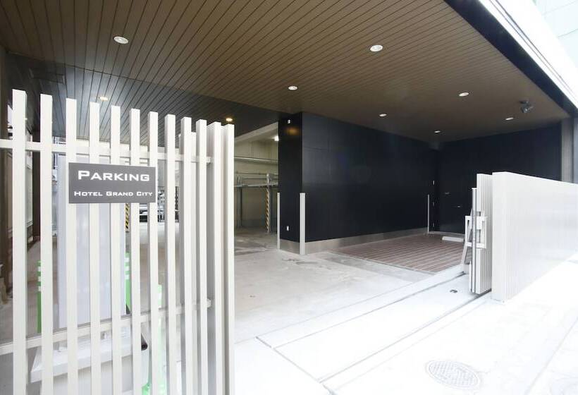 فندق Grand City