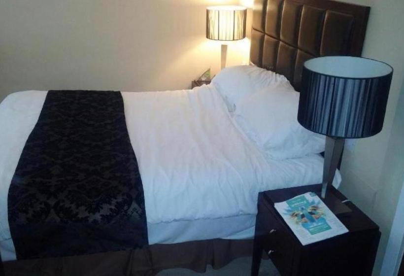 ホテル Great National Newcastle Under Lyme