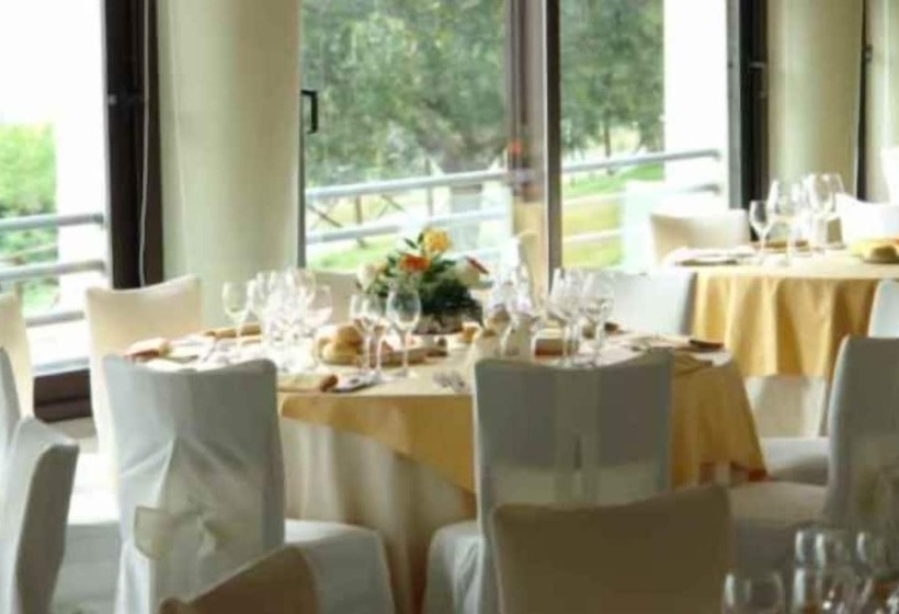 בית מלון כפרי Il Castellaccio