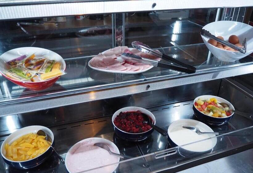 International Hotel Telford