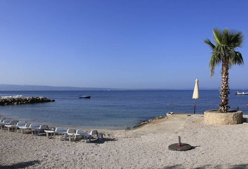 Beach Hotel Split