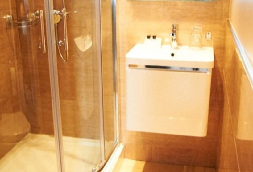 Отель The Kenilworth