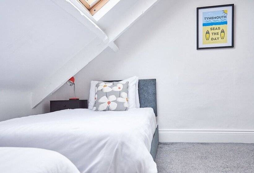 Отель The Kenilworth