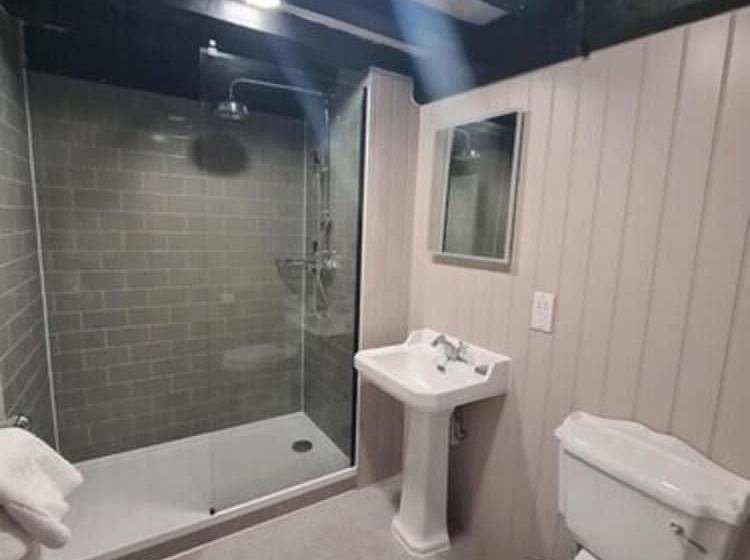 Отель King S Arms