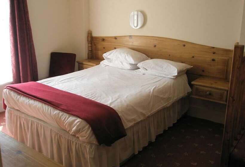 Отель Langham Court